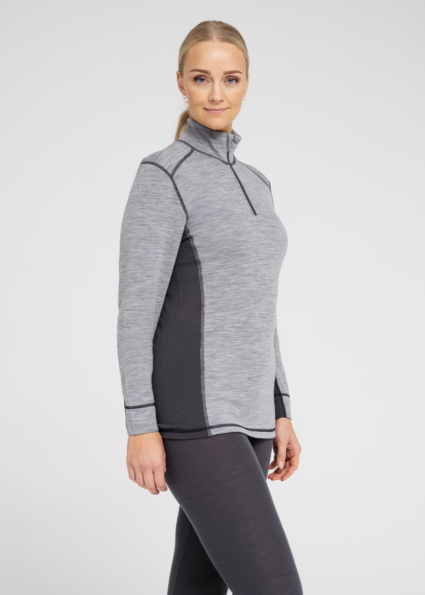 Langermet t-skjorte "Half Zip", 100% merino ull, grå -Dovre Women Langermet t-skjorte "Half Zip", 100% merino ull, grå -Dovre Women