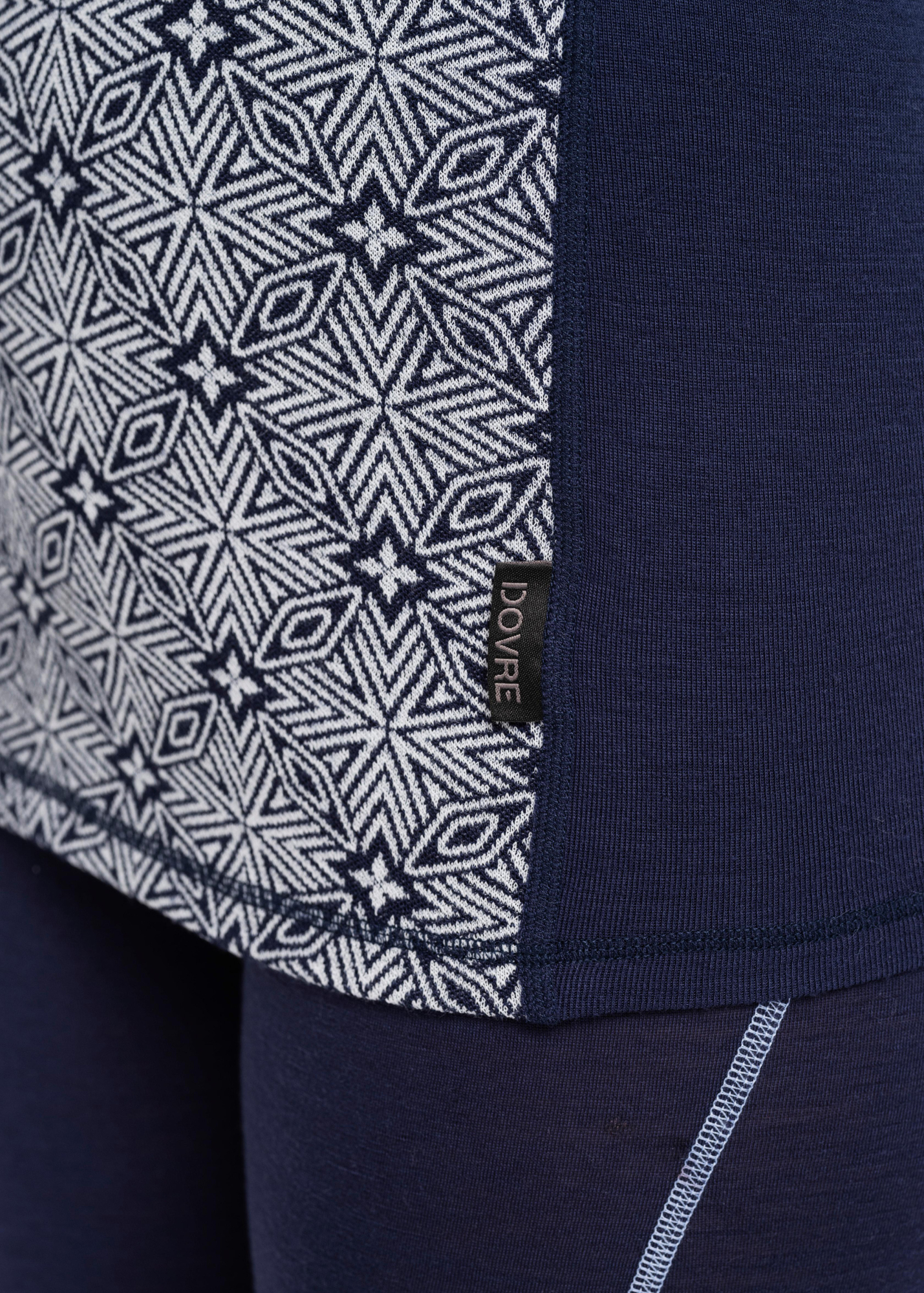 Langermet t-skjorte "Half Zip", 100% merino ull, navy -Dovre Women Langermet t-skjorte "Half Zip", 100% merino ull, navy -Dovre Women