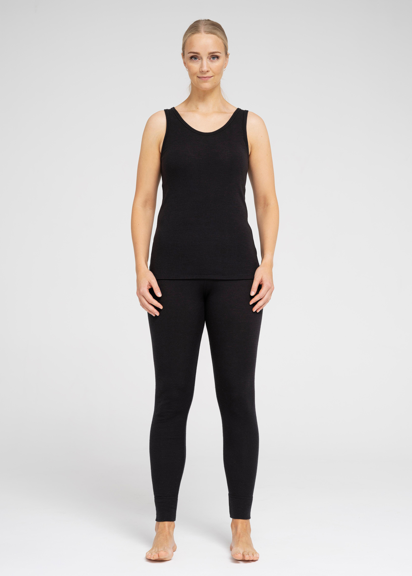 Singlet, 100% merino ull, svart -Dovre Women Singlet, 100% merino ull, svart -Dovre Women